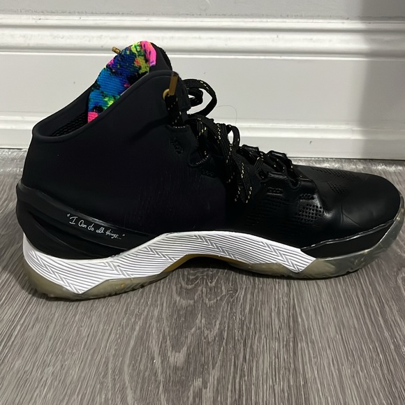 Under armour Curry 2. Black and gold - Picture 3 of 4